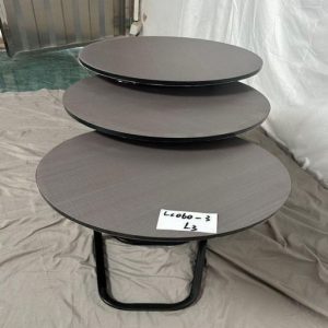 طاولات طعام